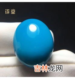 为什么玉带久了会变色,为什么有的玉戴久了变红有的变绿？